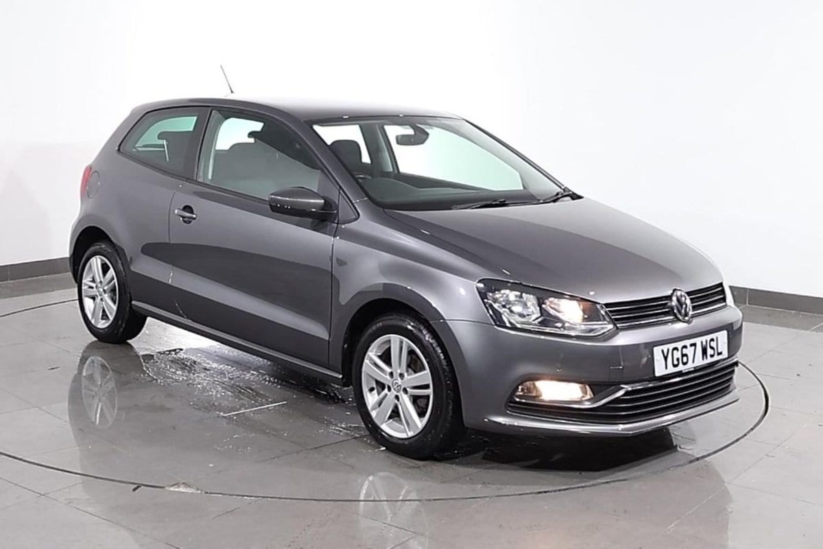 Volkswagen Polo - image 1 of 30