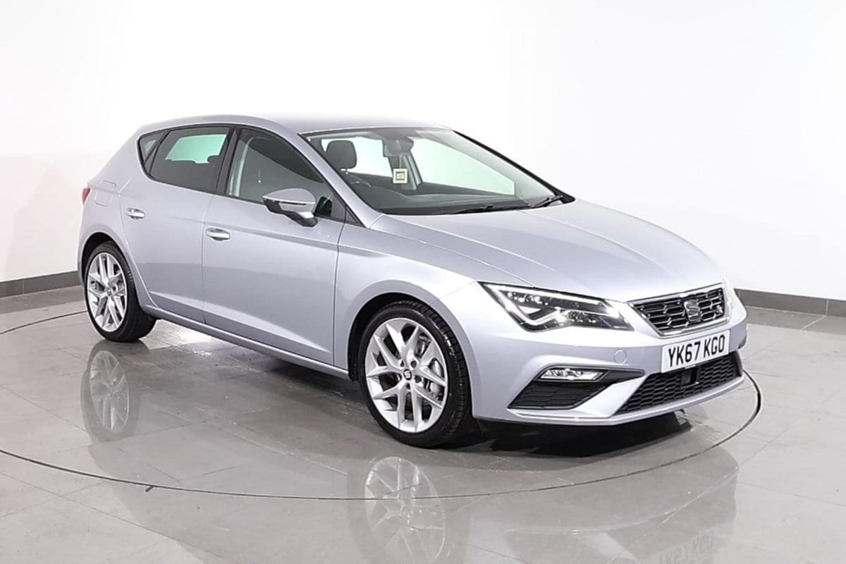 SEAT Leon - image 1 of 30