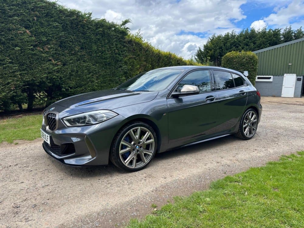 BMW 1 Series - image 1 of 51