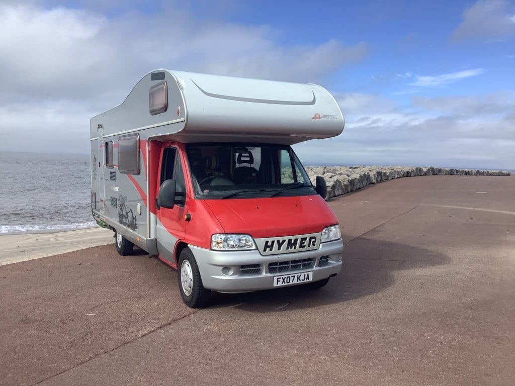 2007 Hymer Classic 7 berth coachbuilt motorhome in red — photo 1 of 17