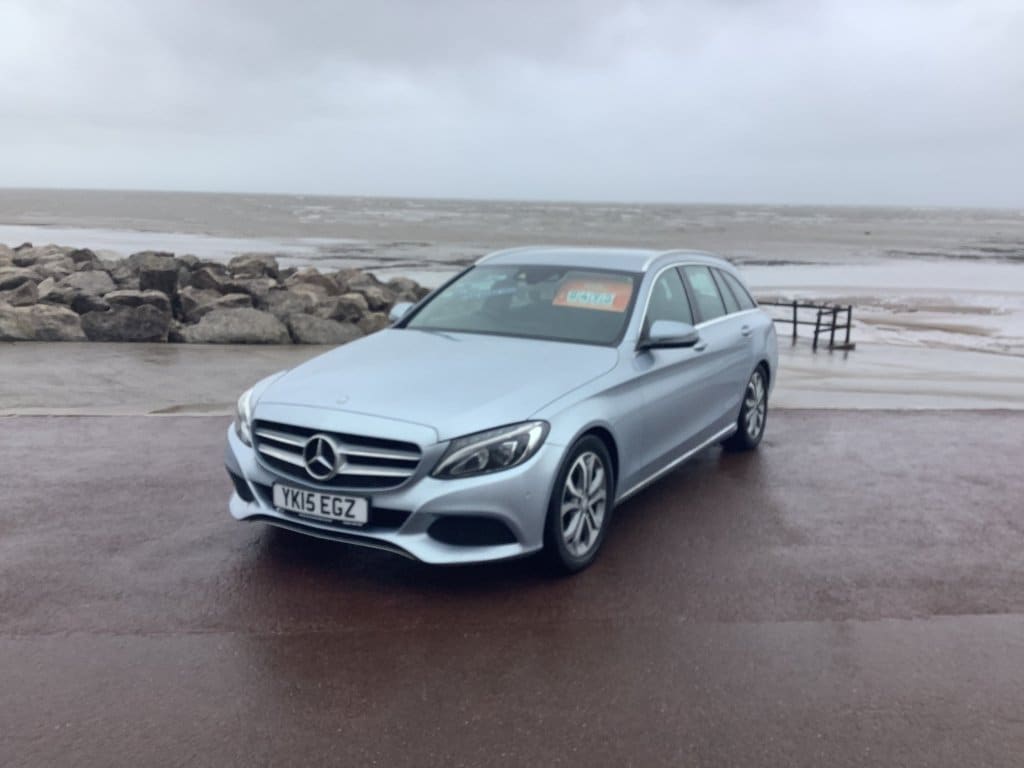 2015 Mercedes-Benz C-Class C 300 d AMG Line MHEV 5dr Automatic in silver — photo 1 of 8
