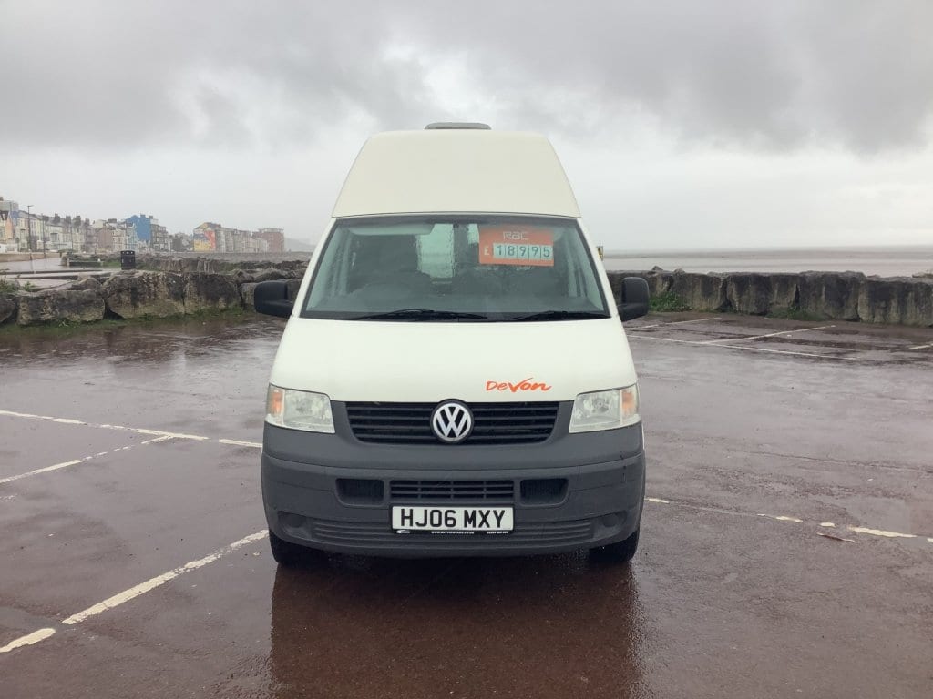 2006 Volkswagen Devon Campervan in white — photo 1 of 12