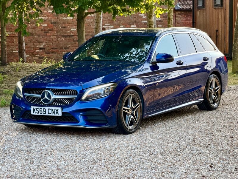 Mercedes-Benz C-Class - image 1 of 15