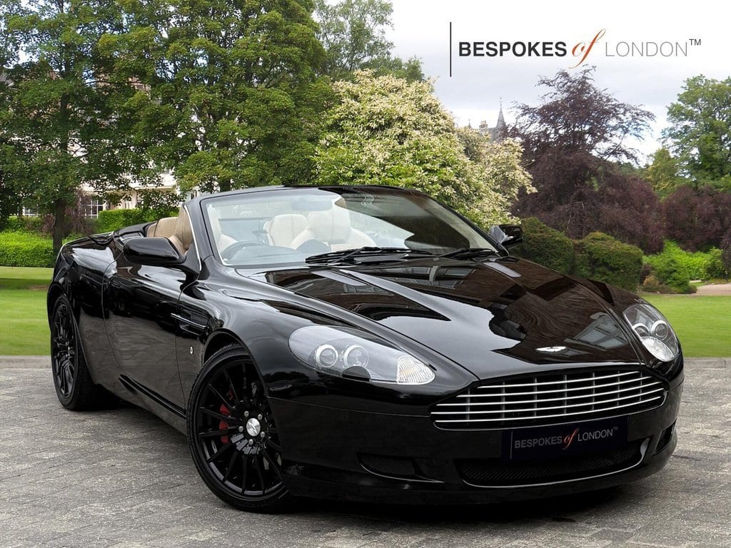 Aston Martin DB9 - image 1 of 28