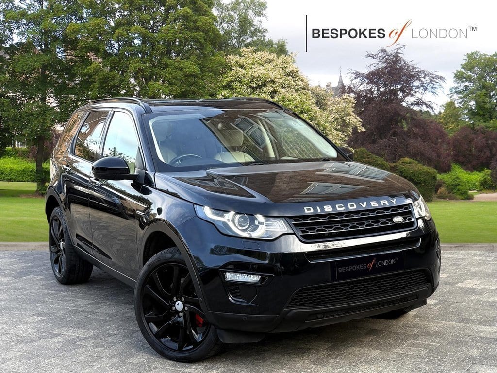 Land Rover Discovery Sport - image 1 of 35