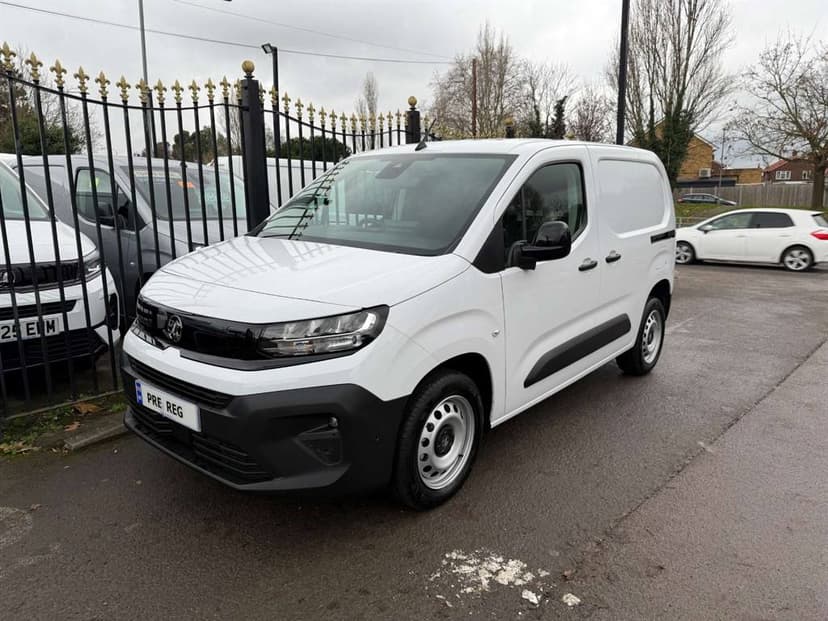 2025 Vauxhall Combo