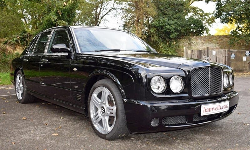 Bentley Arnage - image 1 of 16