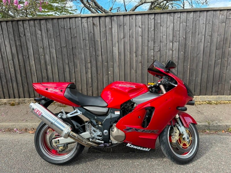 Kawasaki ZX-12R - image 1 of 10
