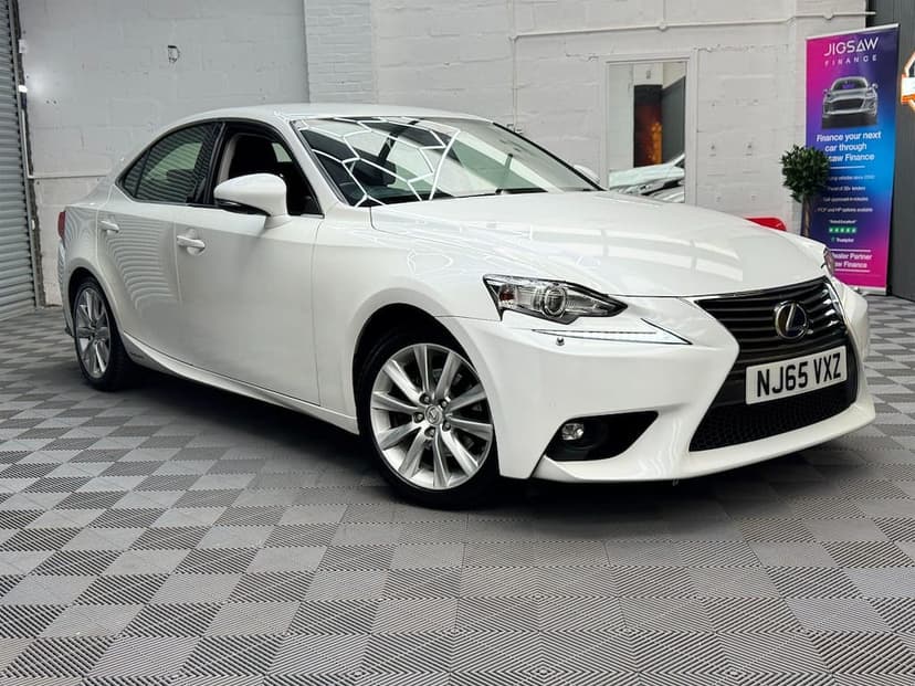2015 Lexus IS