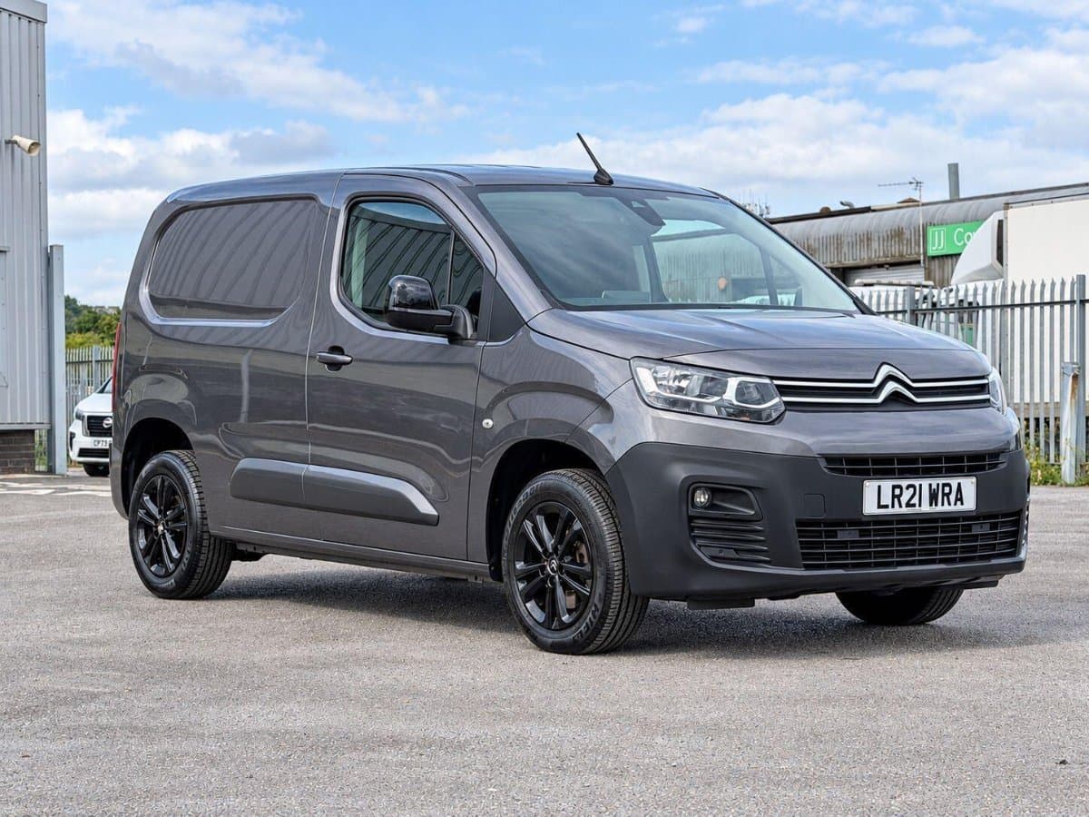 Citroen Berlingo - image 1 of 25