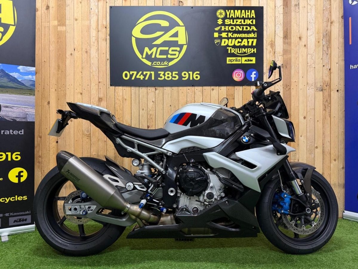 BMW M 1000 R - image 1 of 26