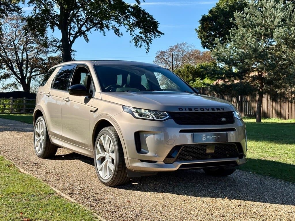 Land Rover Discovery Sport - image 1 of 27