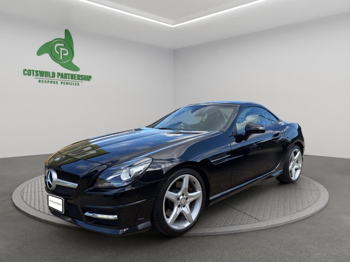 Mercedes-Benz SLK - image 1 of 24