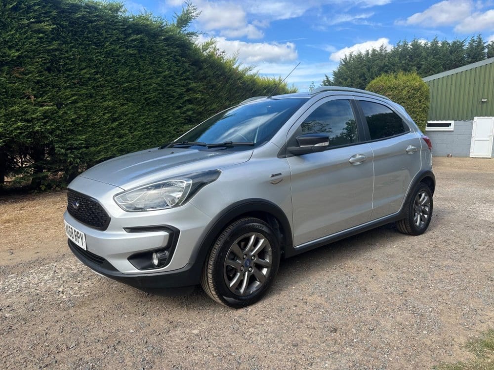Ford Ka+ - image 1 of 40