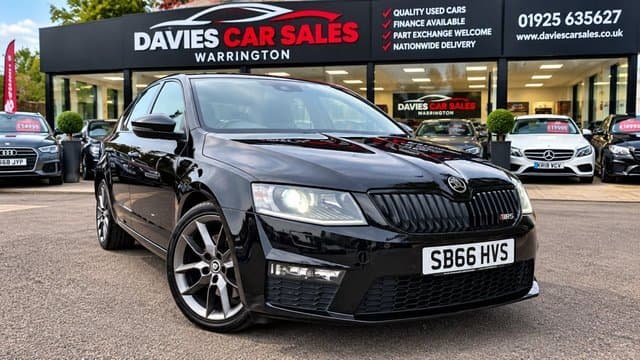 Skoda Octavia - image 1 of 29