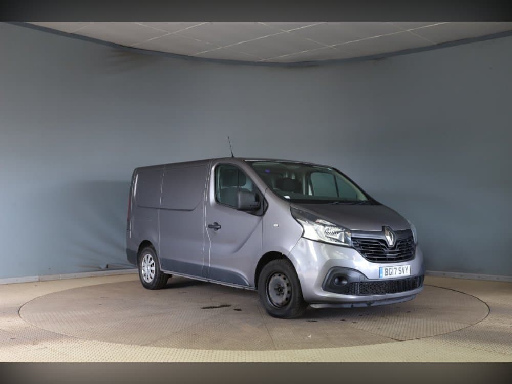 Renault Trafic - image 1 of 6