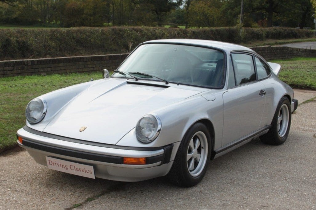 Porsche 911 - image 1 of 26