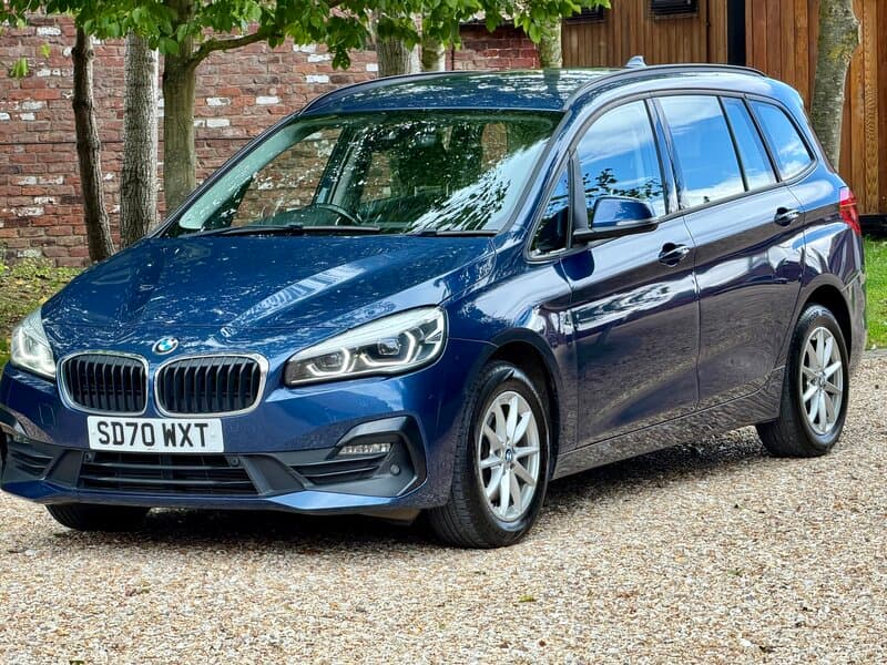 BMW 2 Series - image 1 of 25