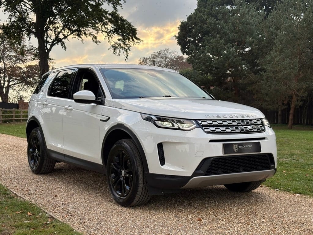 Land Rover Discovery Sport - image 1 of 50