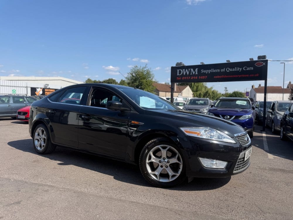 Ford Mondeo - image 1 of 15