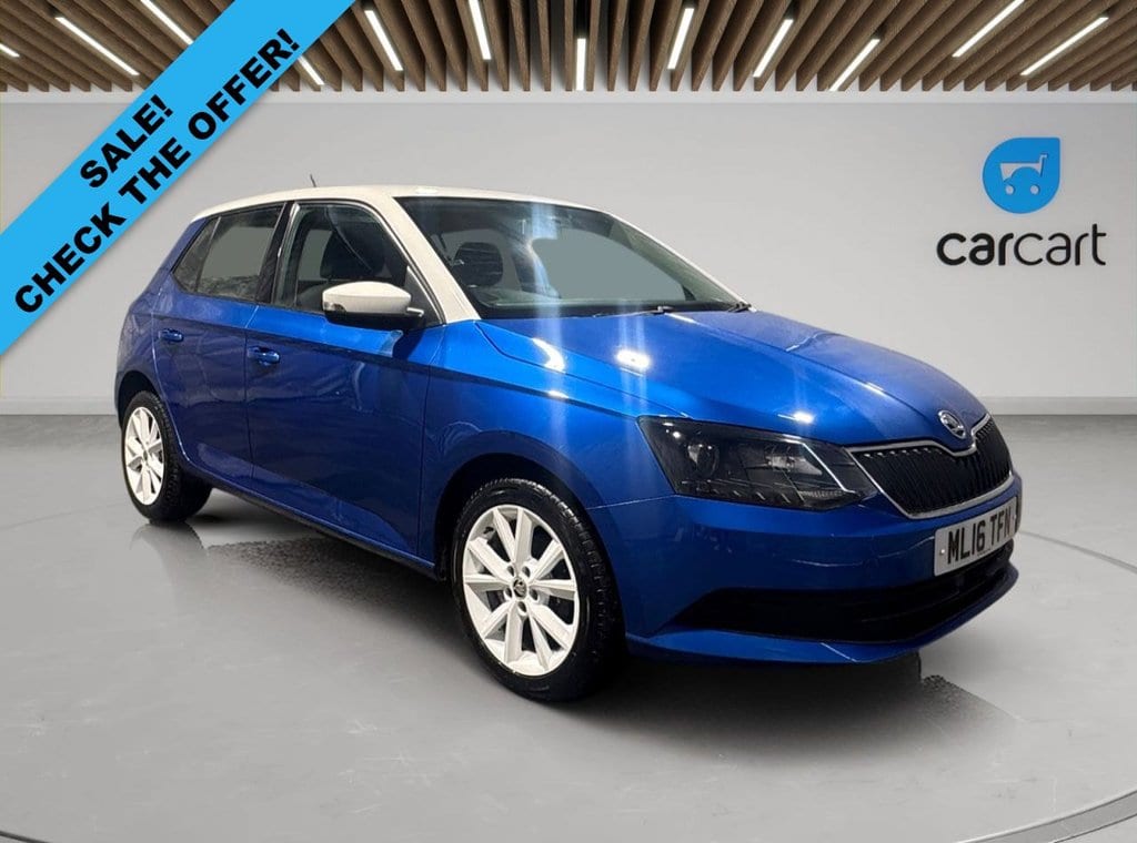 Skoda Fabia - image 1 of 42