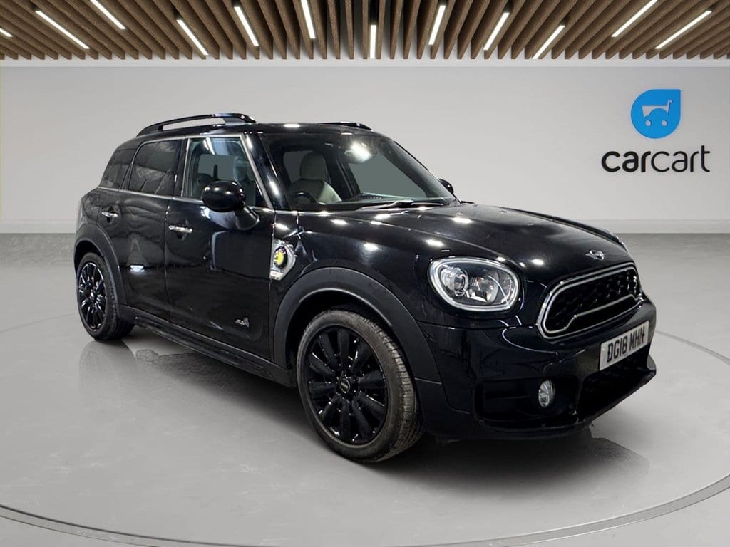 MINI Countryman - image 1 of 47