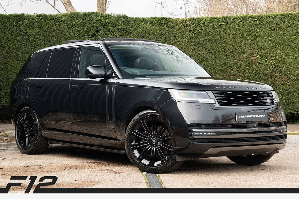 Land Rover Range Rover - image 1 of 42