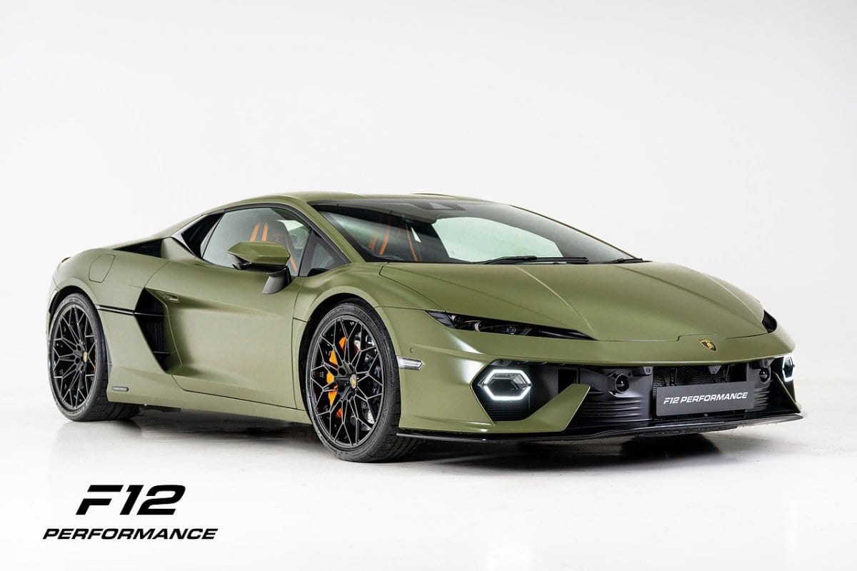 Lamborghini Temerario - image 1 of 42