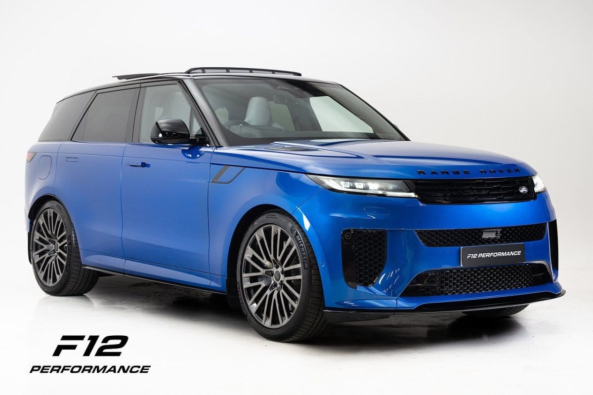 Land Rover Range Rover Sport - image 1 of 30