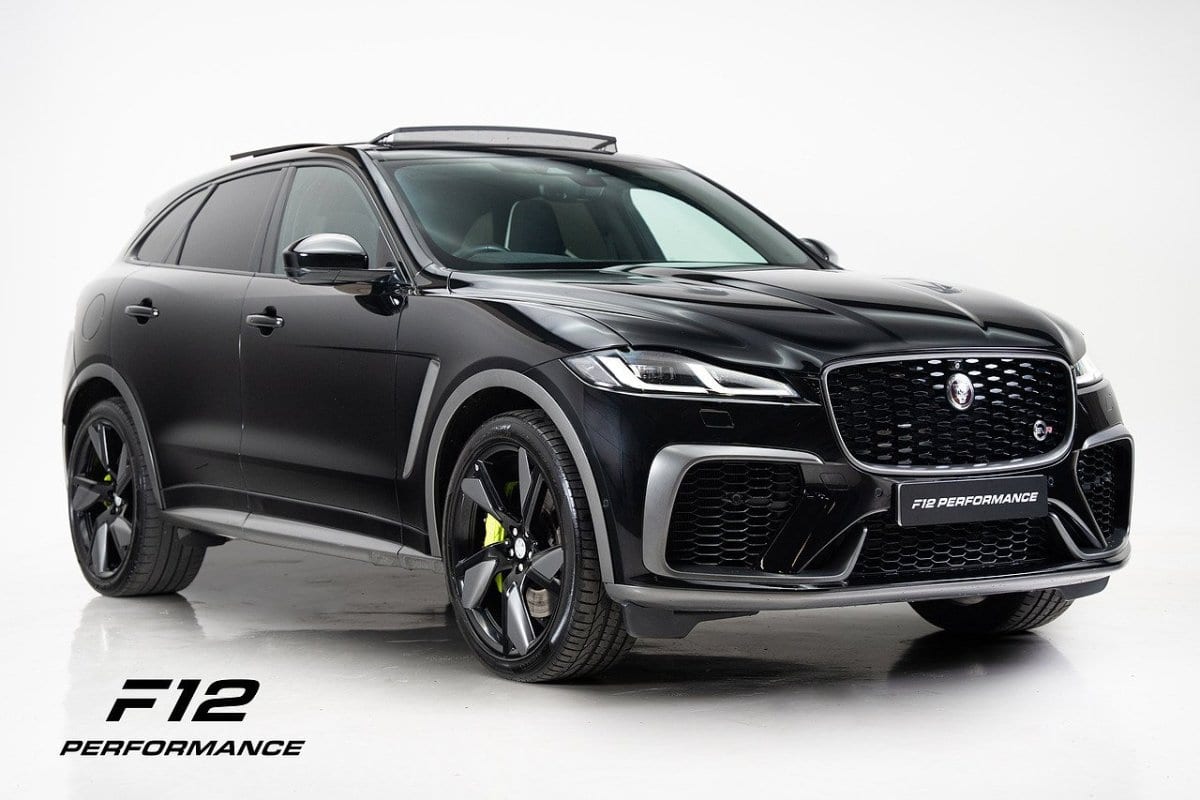 Jaguar F-Pace - image 1 of 39