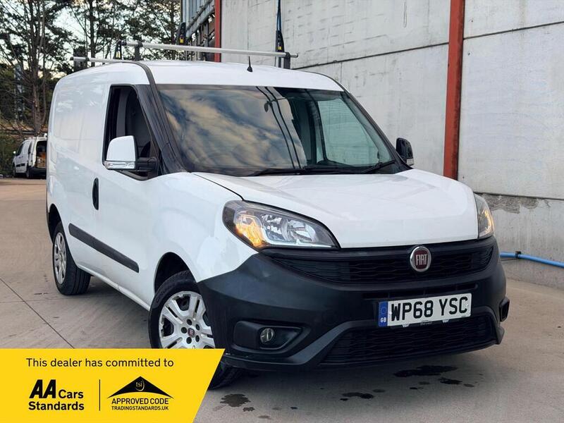 Fiat Doblo - image 1 of 30