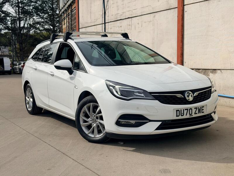 Vauxhall Astra - image 1 of 33
