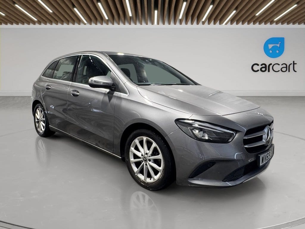 Mercedes-Benz B Class - image 1 of 40