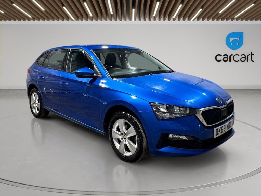 Skoda Scala - image 1 of 40