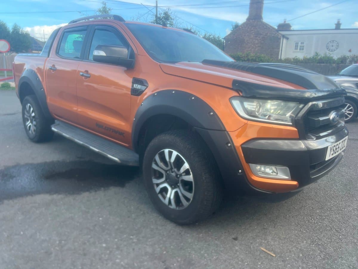 Ford Ranger - image 1 of 10