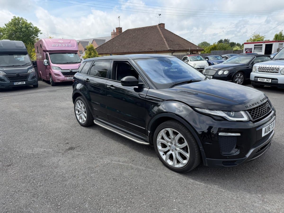 Land Rover Range Rover Evoque - image 1 of 9