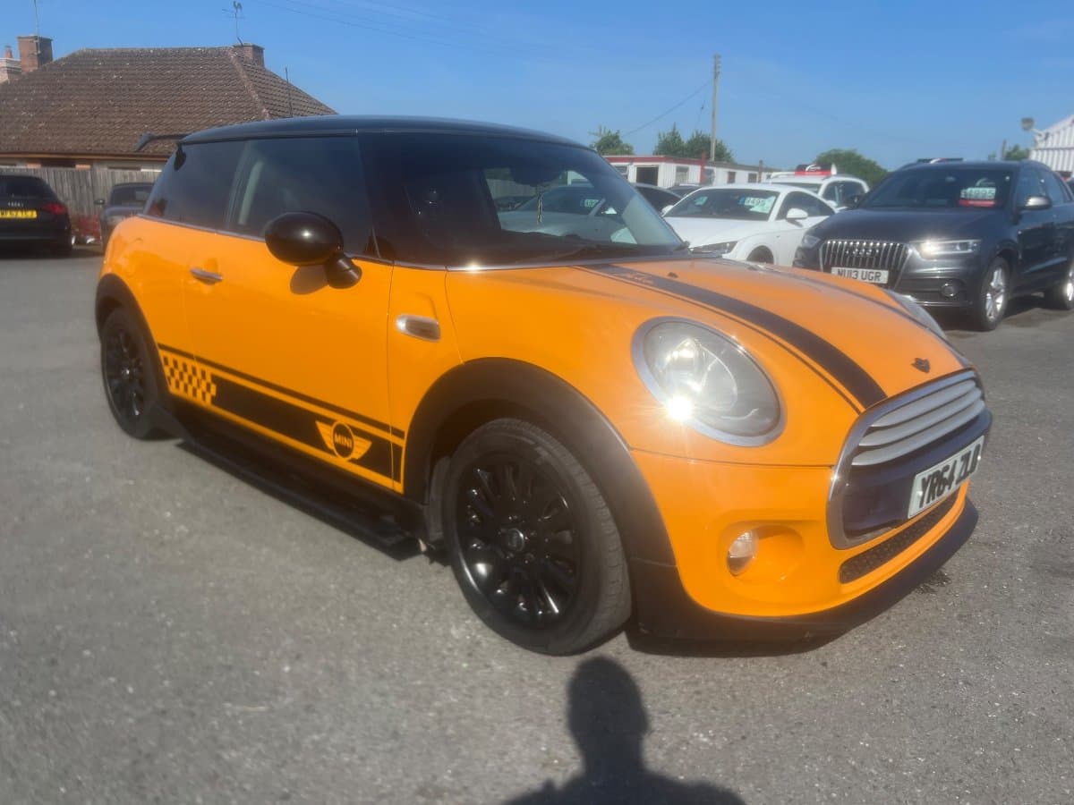 MINI Unlisted - image 1 of 7