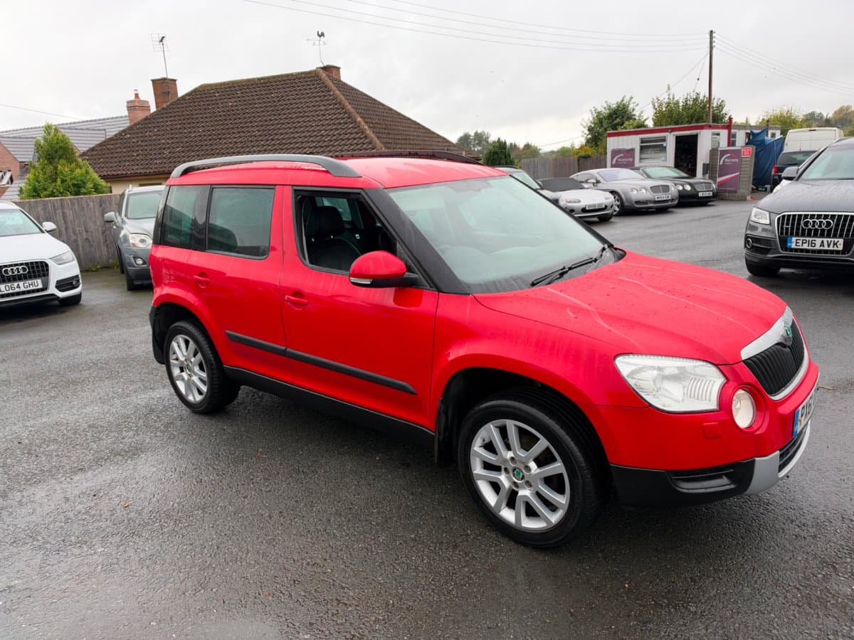 Skoda Yeti - image 1 of 10