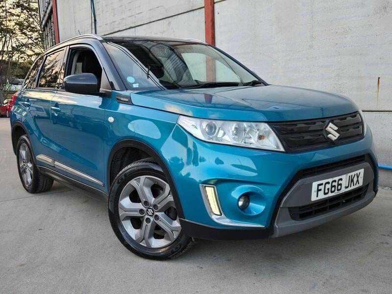 Suzuki Vitara - image 1 of 34