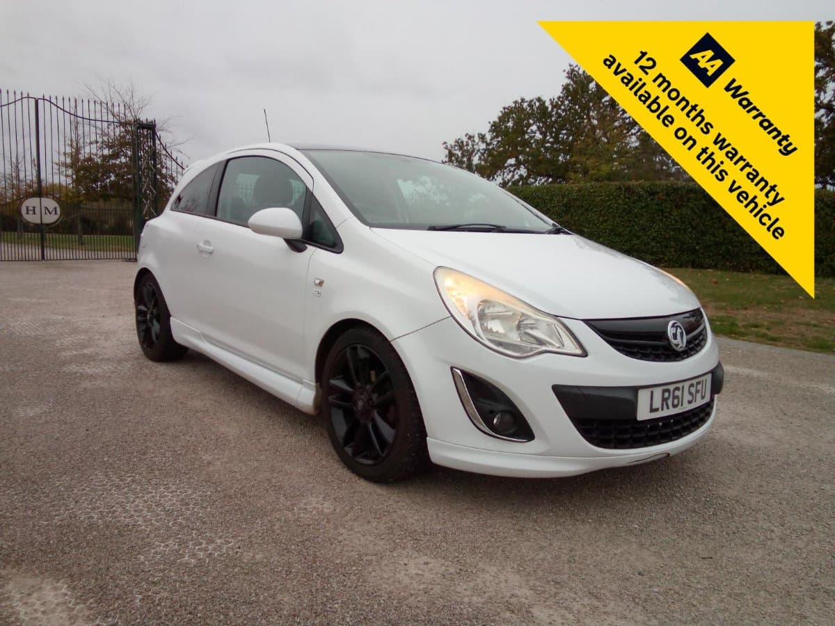 Vauxhall Corsa - image 1 of 17