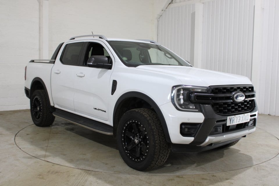 Ford Ranger - image 1 of 24