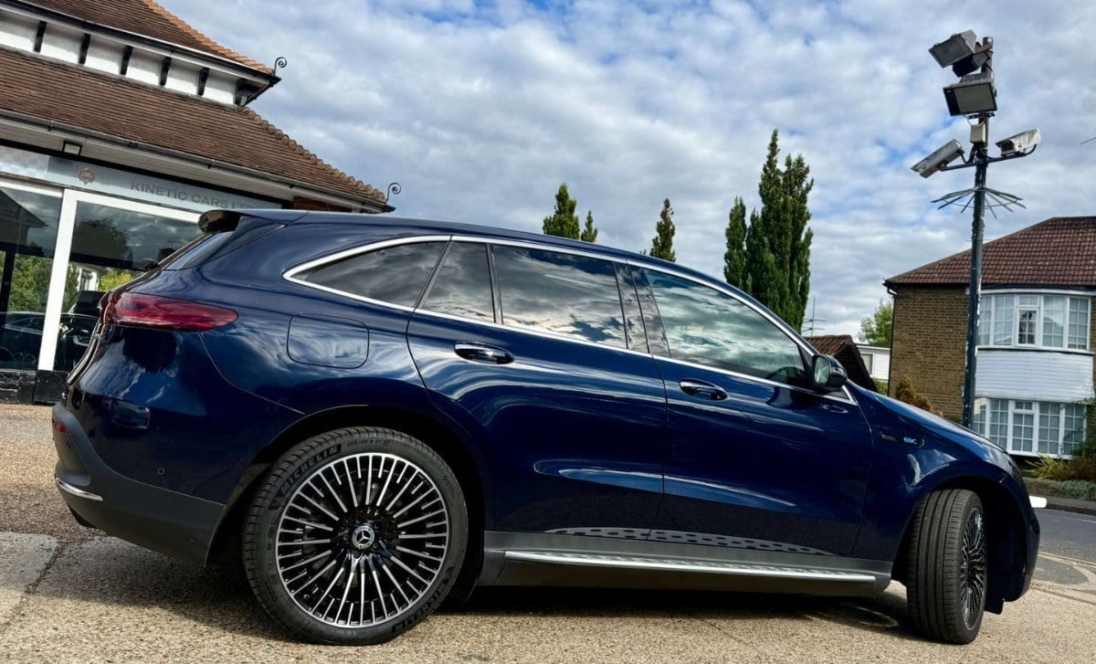 2021 Mercedes-Benz EQC 400 AMG Line Premium 4Matic 4WD 5dr in blue — photo 1 of 36
