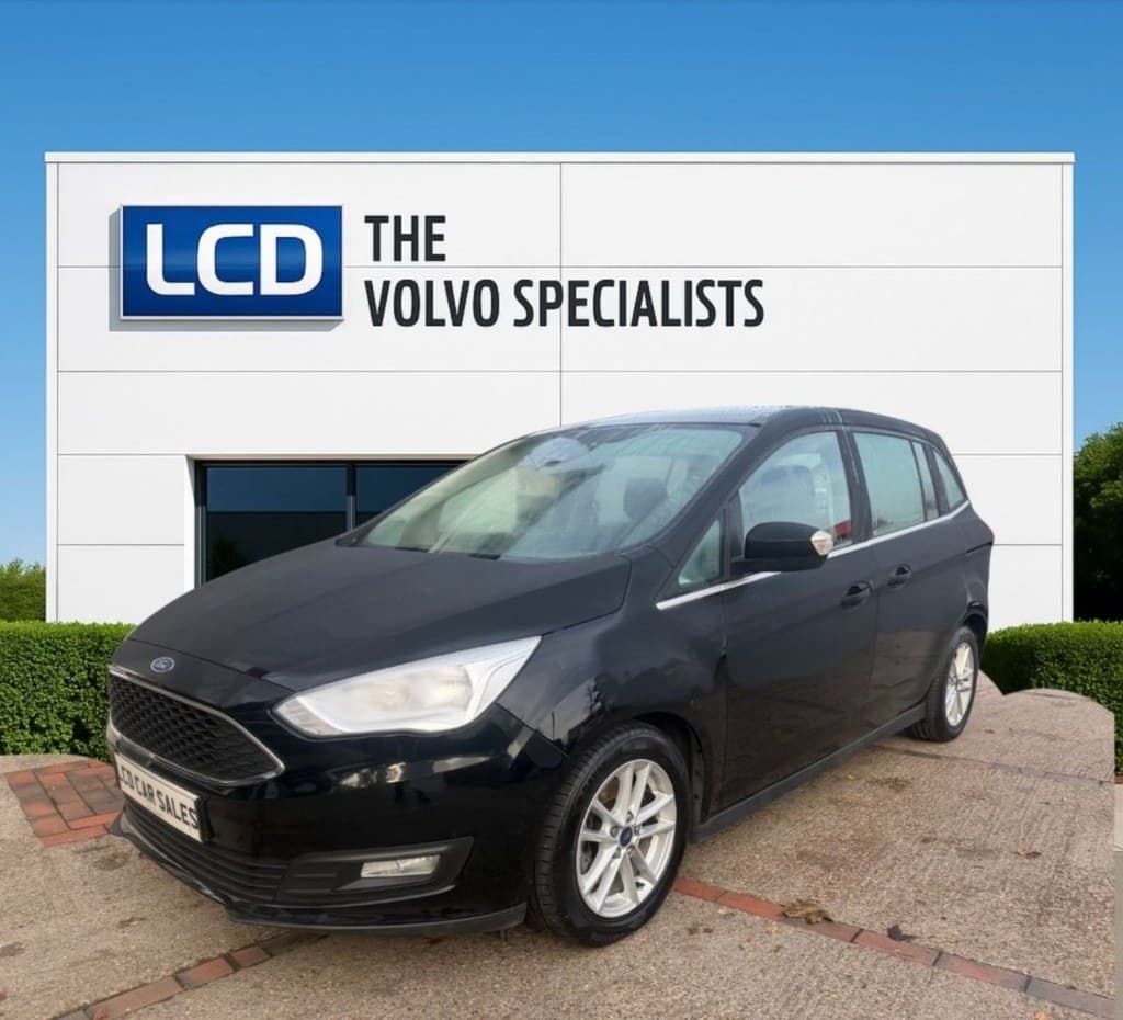 Ford Grand C-Max - image 1 of 44
