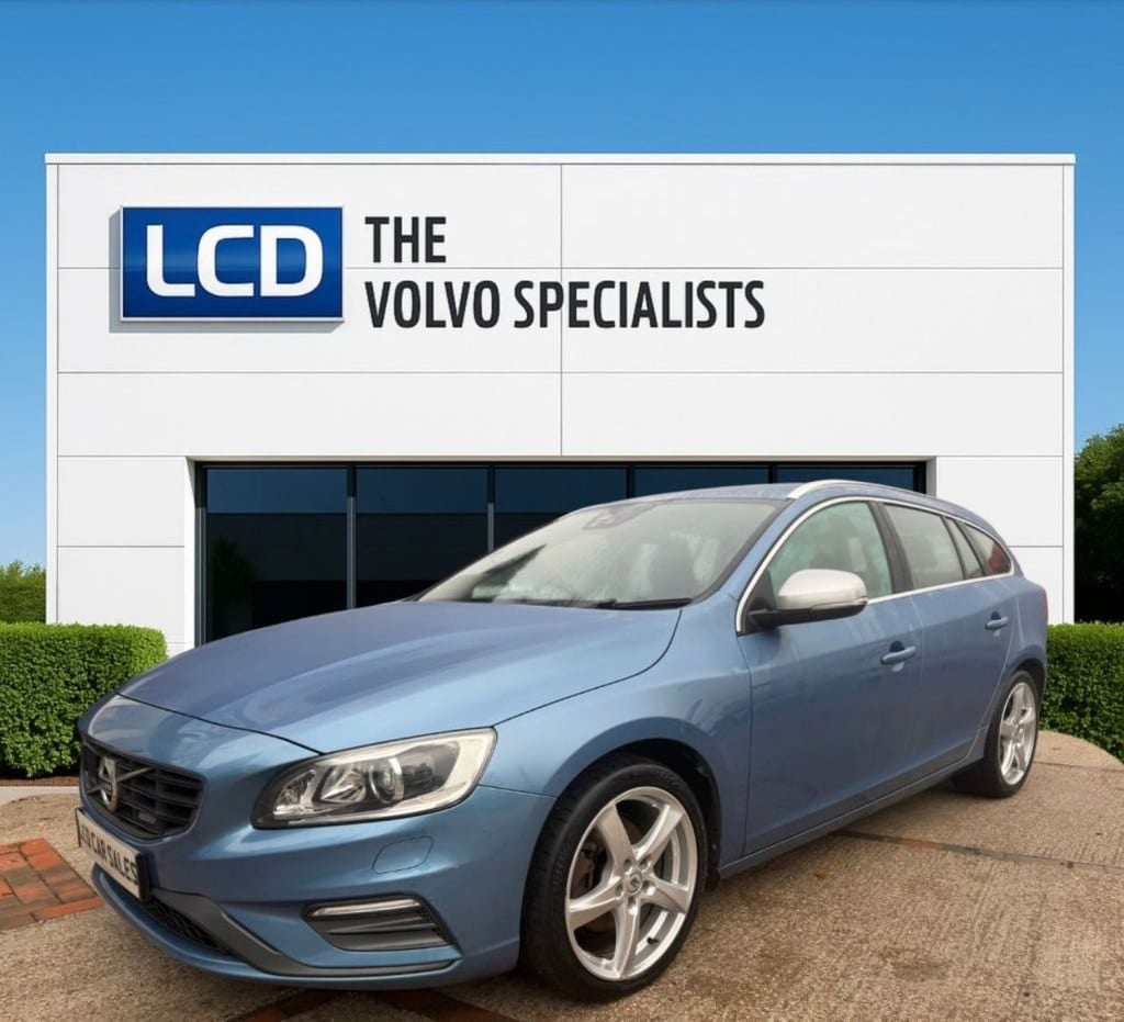 Volvo V60 - image 1 of 55