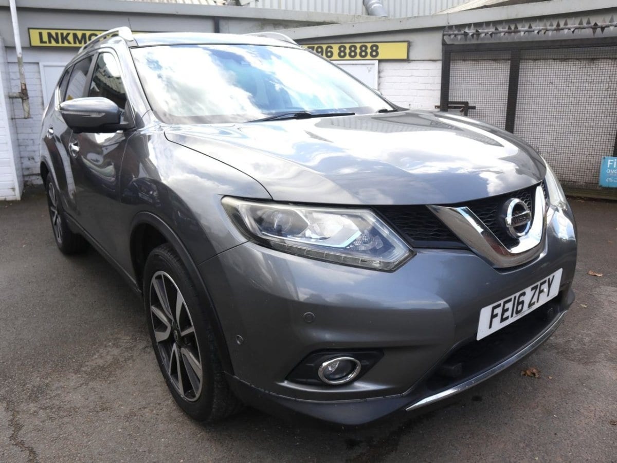 Nissan X-Trail - image 1 of 52