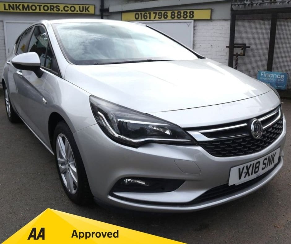 Vauxhall Astra - image 1 of 51
