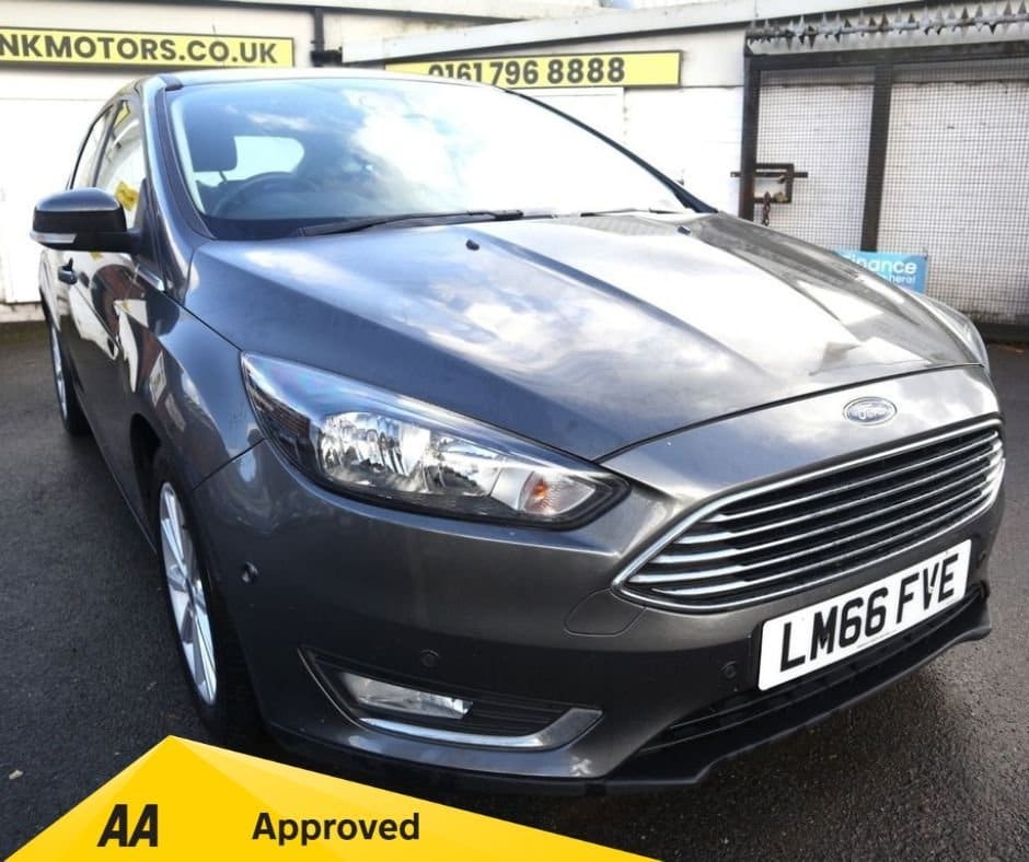 Ford Focus - image 1 of 54