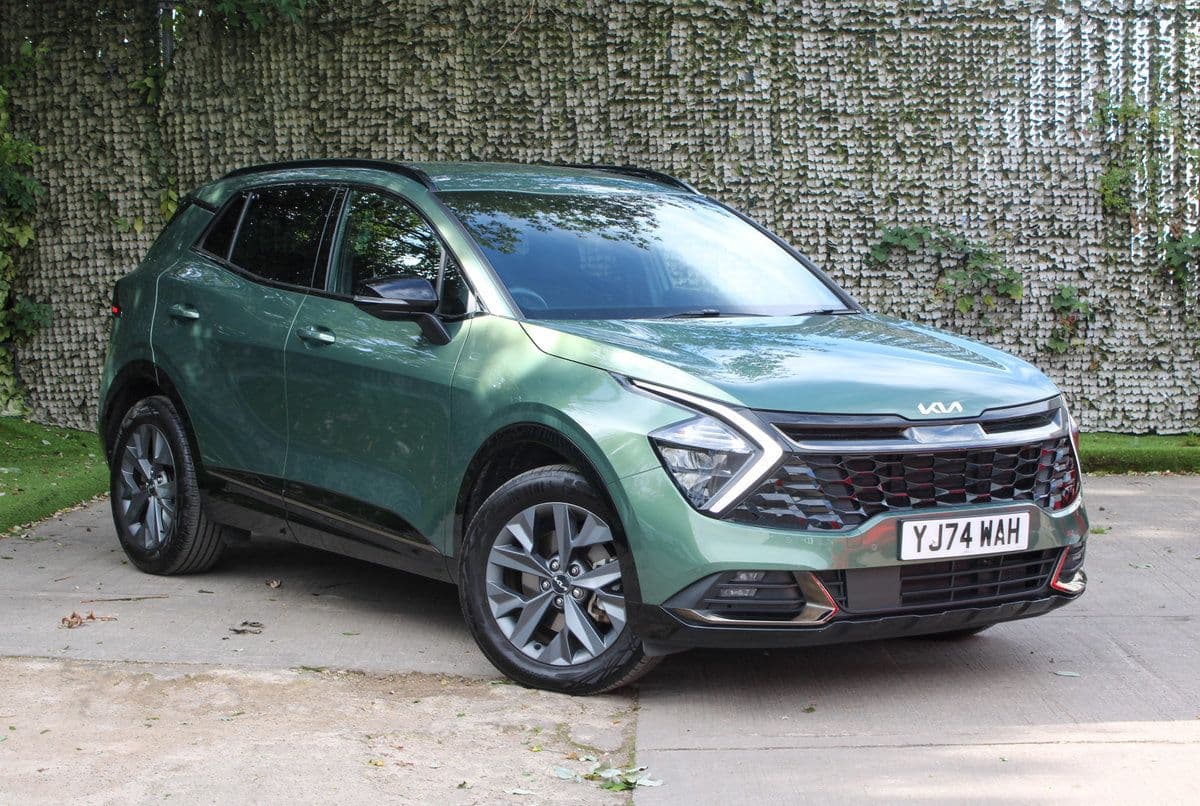 Kia Sportage - image 1 of 20
