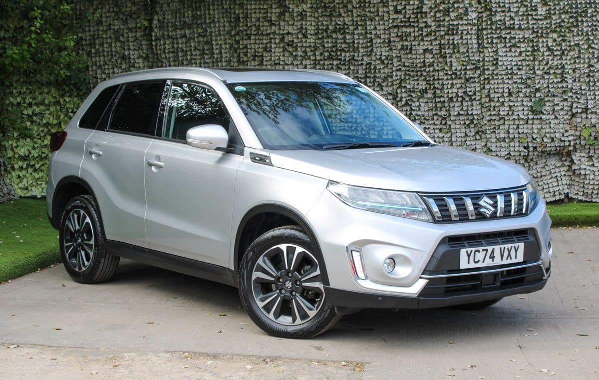 Suzuki Vitara - image 1 of 20