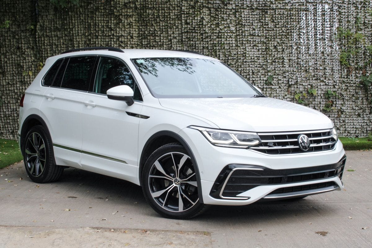 Volkswagen Tiguan - image 1 of 20